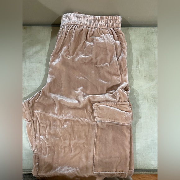 VELVET JOGGERS - Picture 2 of 3